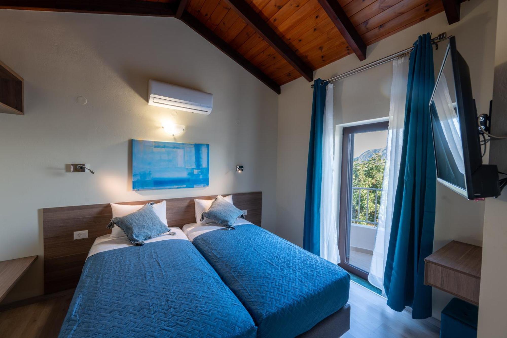 Istros Villas - With Pools, Bbq & Heated Spa Whirlpools, By Thinkvilla Korakiai Bagian luar foto